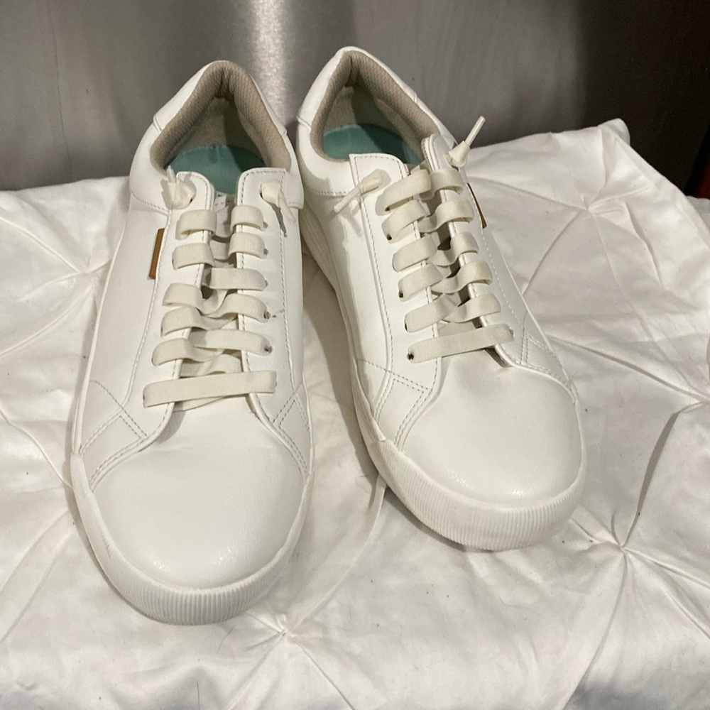 Dr. Scholl's Womens Time Off Go Lace Up Sneaker White Smooth 8 M